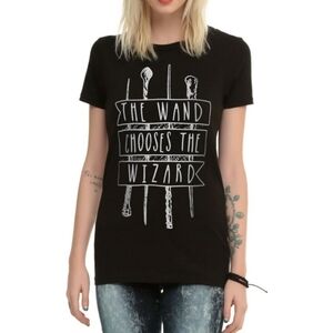 Harry Potter The Wand Chooses the Wizard tshirt black medium